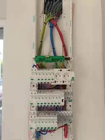 dépannage électricien Hennebont-5